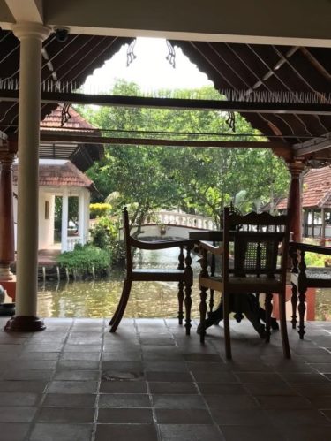 ケララ州の高級リゾート・Coconut Lagoon を見学