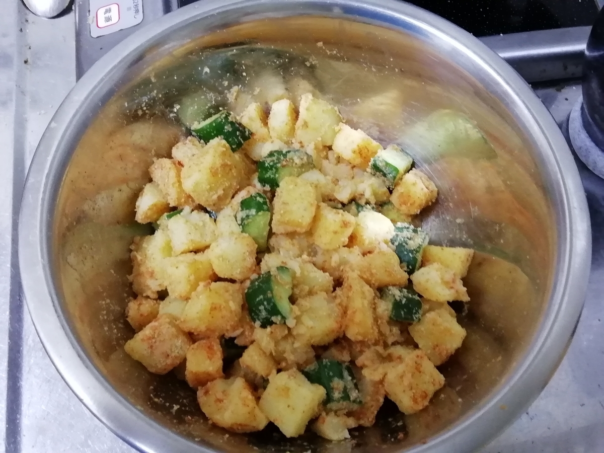 ネパール料理レシピ アルコ アチャール ネパール風ポテトサラダ おいしいウソをついて インドカレーのレシピ公開中