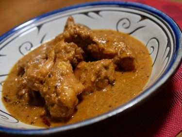 【インド料理レシピ】ローストココナッツのチキンカレー